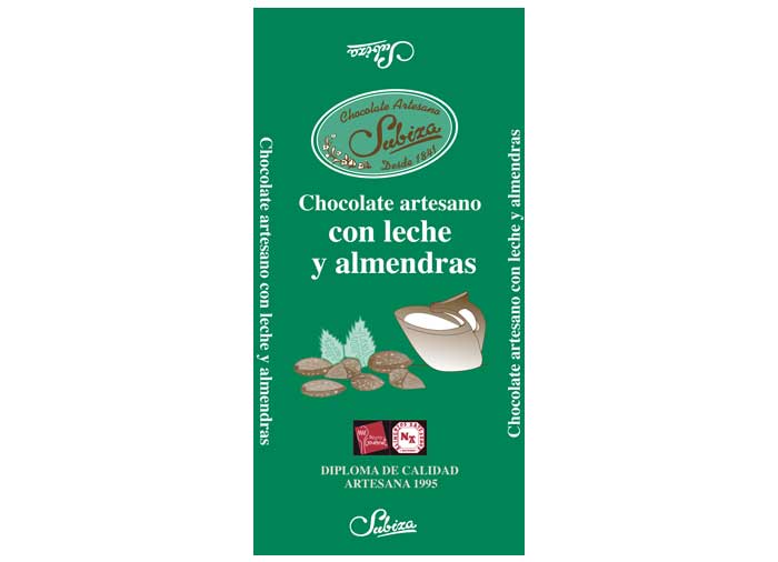 Chocolate artesano con leche y almendras