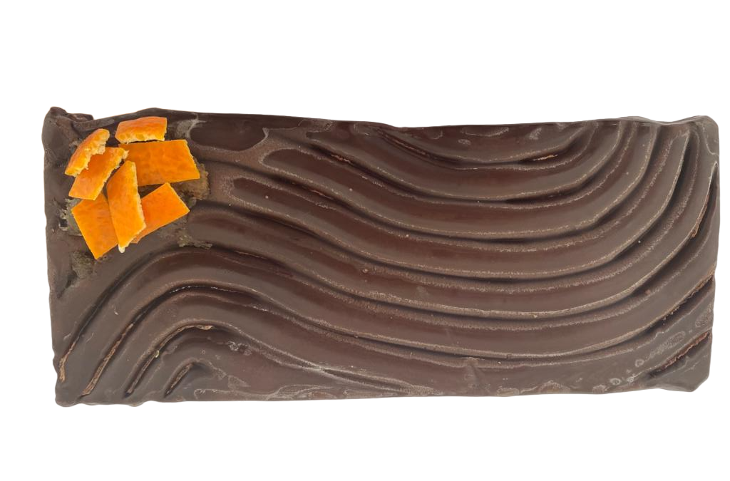 Turrón trufado al «Cointreau» decorado con naranja