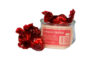 Cerezas al licor bañadas en chocolate negro